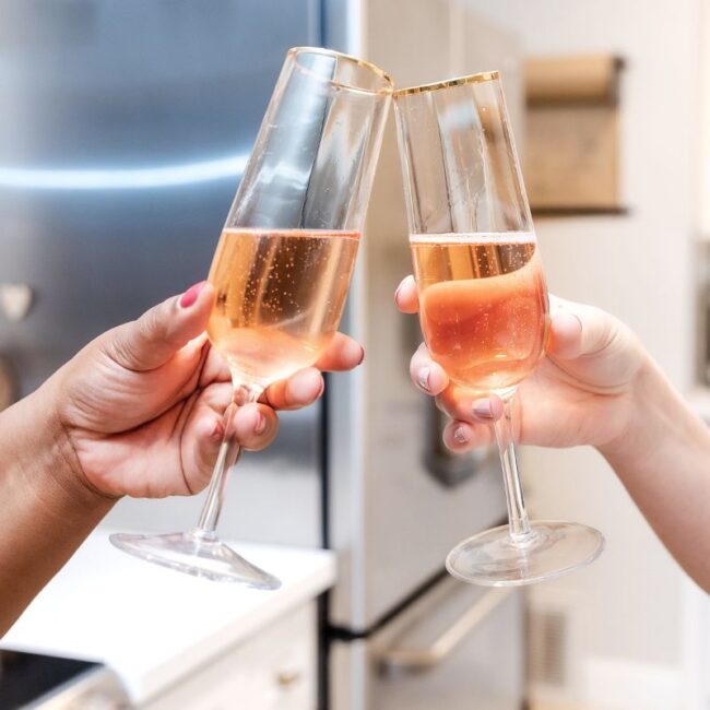 champagne glasses