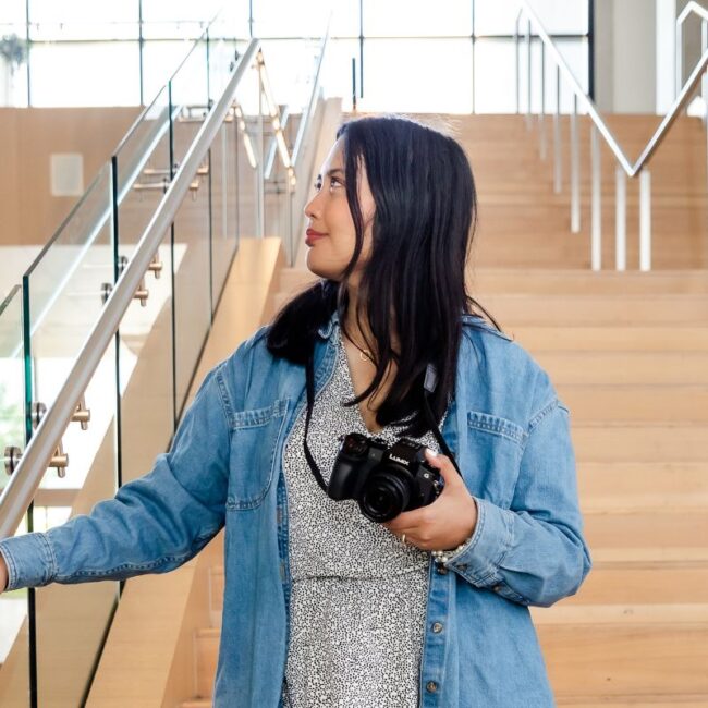 girl with camera