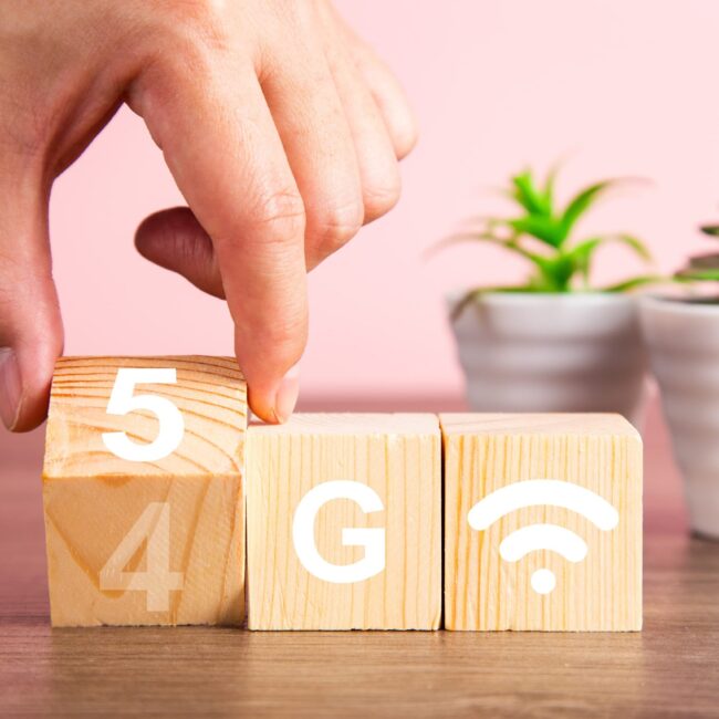5G Revolution: Transforming the Way We Connect and Communicate